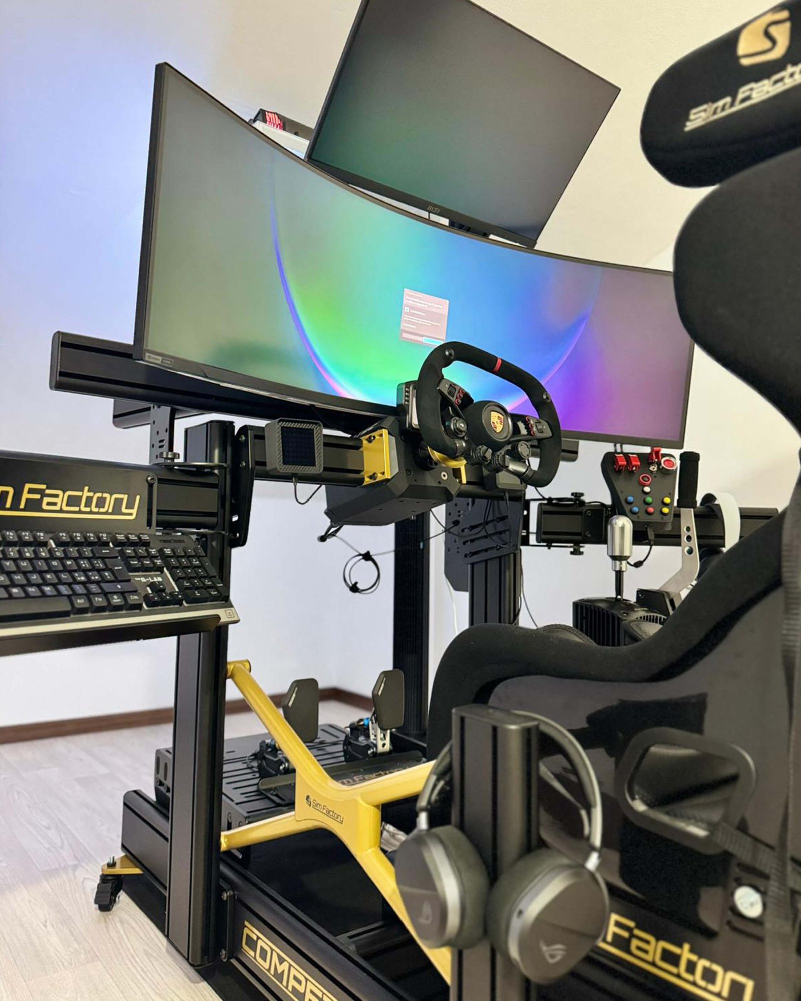 Simulatore di guida domestico per esperienze realistiche e coinvolgenti